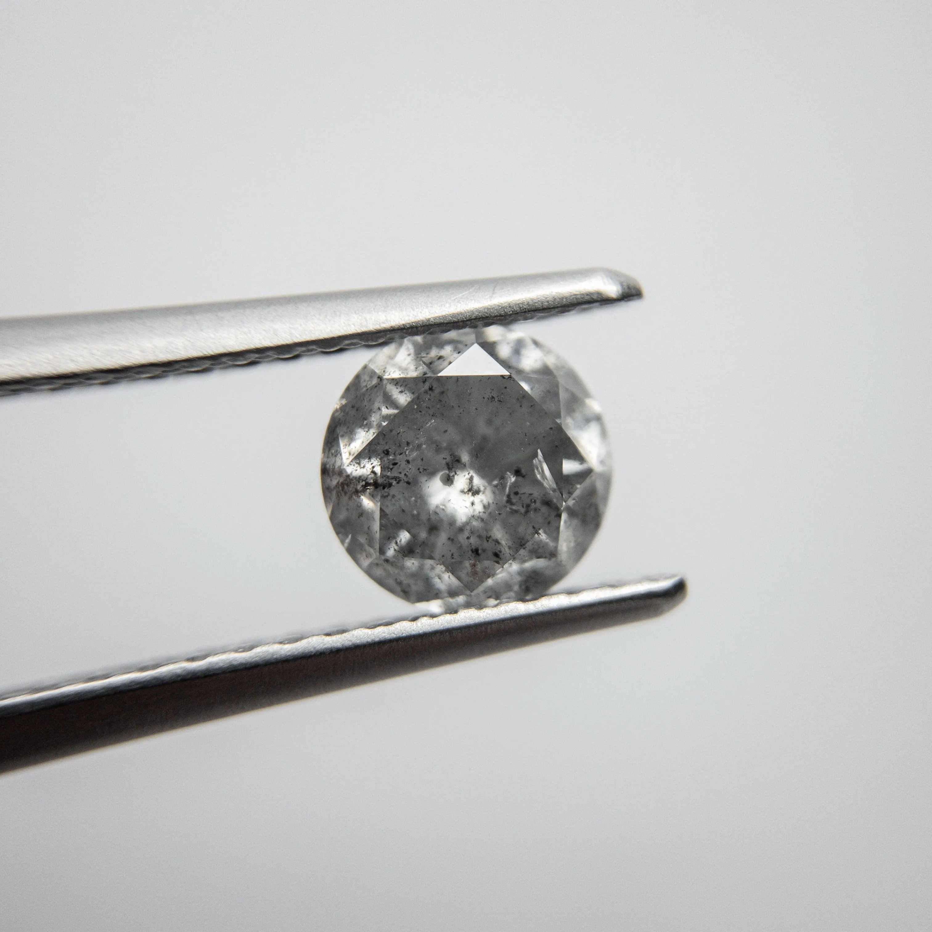 0.91ct 5.87x5.86x3.84mm Round Brilliant 18118-14